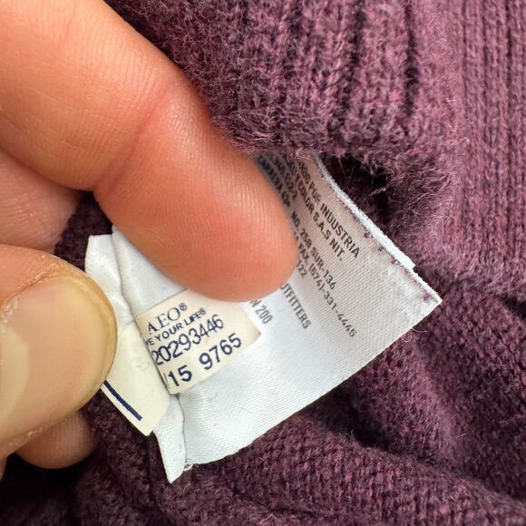 American Eagle Outfitters Pullover Sweater Mens Medium Burgundy Cotton V-Neck - Picture 8 of 13